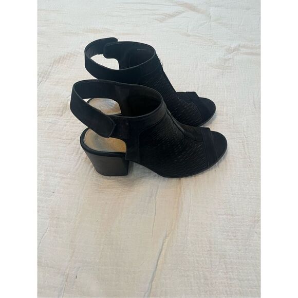 Vince Camuto Black Heel Open Toe Sandal - Picture 1 of 8